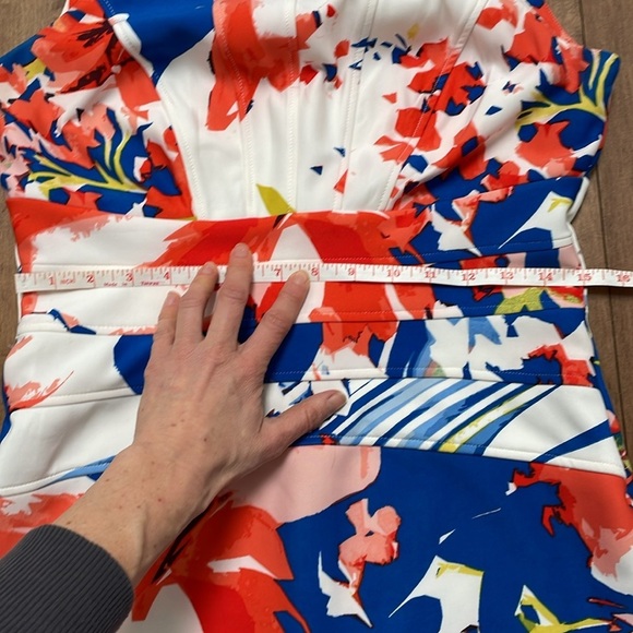 Gabby Skye floral sleeveless pencil midi dress 8 white blue red bodycon summer - Picture 7 of 10